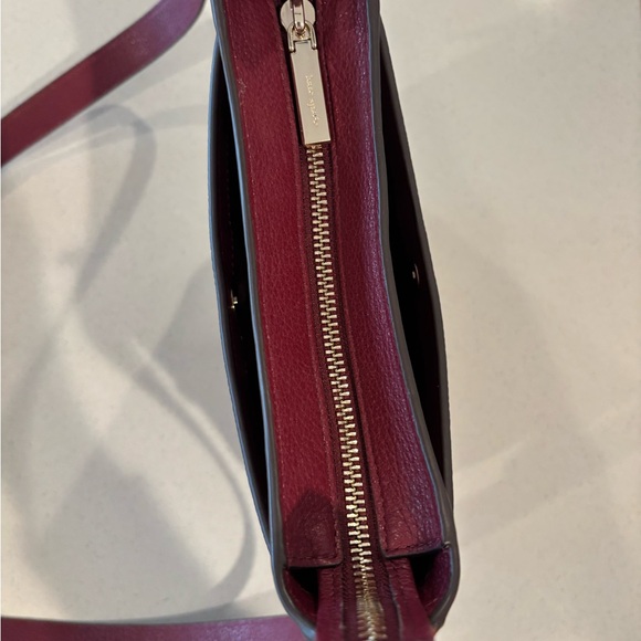 Kate Spade ♠️ Leila Crossbody Bag - Picture 4 of 7